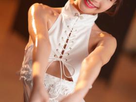 AV美少女新作网震撼:精油滴乳头颤抖,高潮抓床单,内行:“原来是香嫩的水蜜桃”