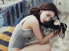 成语:悉听尊便  拼音:xī tīng zūn biàn