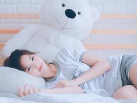 成语:人仰马翻  拼音:rén yǎng mǎ fān