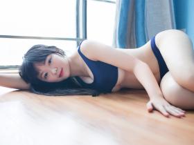 成语:融为一体  拼音:róng wéi yī tǐ