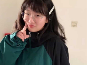 太原理工学院李雪岚 高材生清纯反差学生妹 乖巧眼镜妹