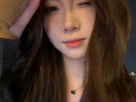 广州网瘾少女 陈敏仪 与游戏好友约会 视频和聊天记录曝光 堪称全网最粉嫩...
