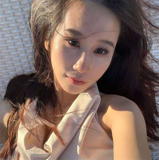 真实PUA实习空姐 全程完美露脸 绝对反差照最新流出-吃瓜网