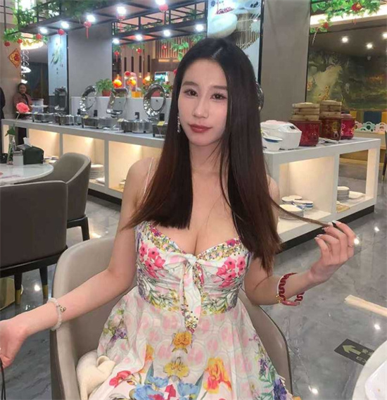 真实PUA实习空姐 全程完美露脸 绝对反差照最新流出-吃瓜网
