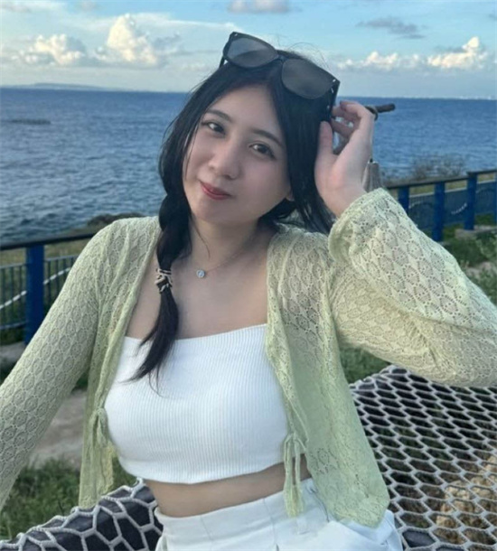 极品高颜值小网美靖昀 私密视频流出 甜美少女翘臀长腿尽显风骚魅力-吃瓜网