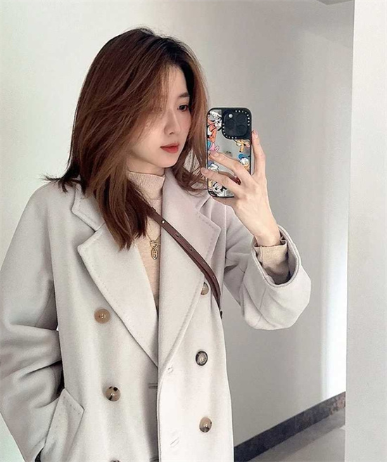 成都渣女出轨被男友当街爆光 爱恋5年女友竟是欲女 出轨视频流出-吃瓜网