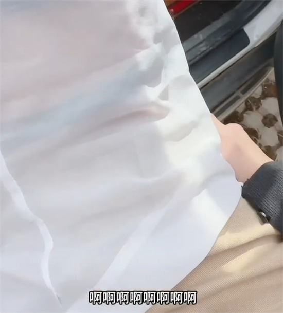 小姨子的秘密 姐夫开车长途犯困 小姨子服务区帮姐夫全套服务提神-吃瓜网