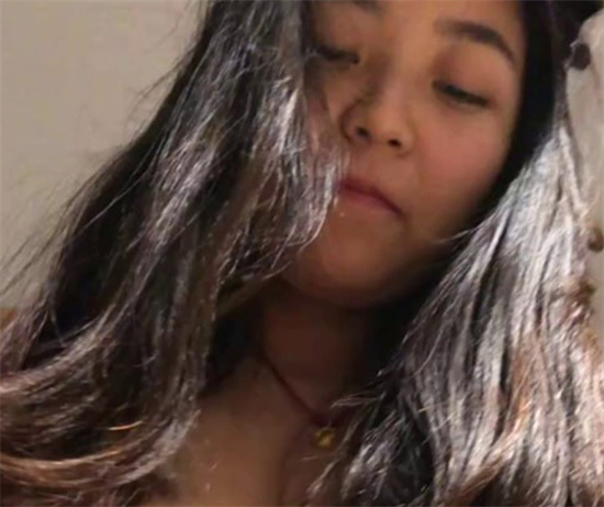 河北廊坊妹子婚前最后一次与P友偷情 暴力狂怼床都要被俩人玩坏了！-吃瓜网