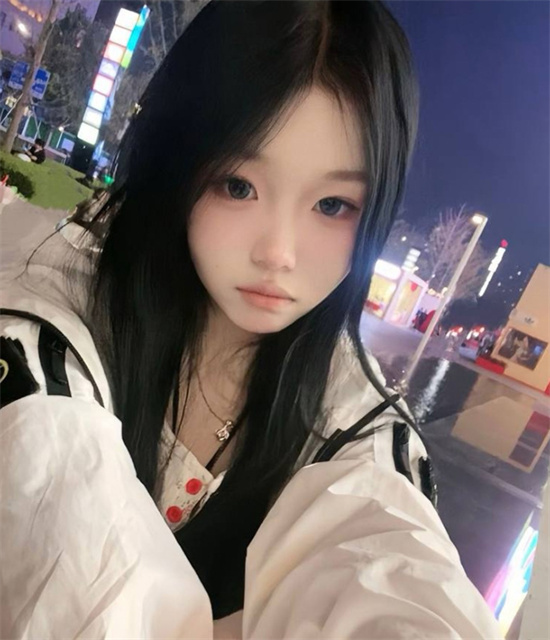 河南某职业技术学院呆呆涵 无门槛可约 身体超白嫩聊天记录曝光-吃瓜网