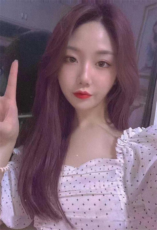 刚结婚就偷吃的绝美少妇 被肥胖猪男约到酒店无套输出 偷拍视频曝光-吃瓜网