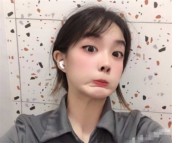 台湾高颜值长腿模特甜甜 被前男友哄骗拍摄露脸视频 分手后遭渣男报复曝光-吃瓜网