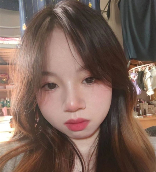 武汉房地产公司设计师 私密视频曝光 跪地深情服务被渣男暴力输出-吃瓜网