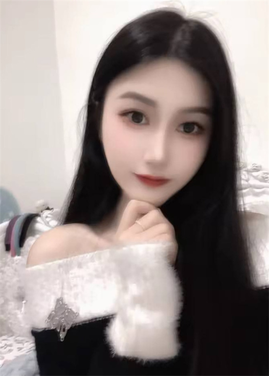 贵州97年小少妇 裸贷1.4万肉偿视频流出 戴眼罩手铐调教 玩跳蛋画面刺激无比-吃瓜网