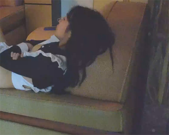 宁夏银川长腿美女 私密视频泄漏 身材性感火辣 男友怜香惜玉 轻啪慢入呻吟连连!-吃瓜网