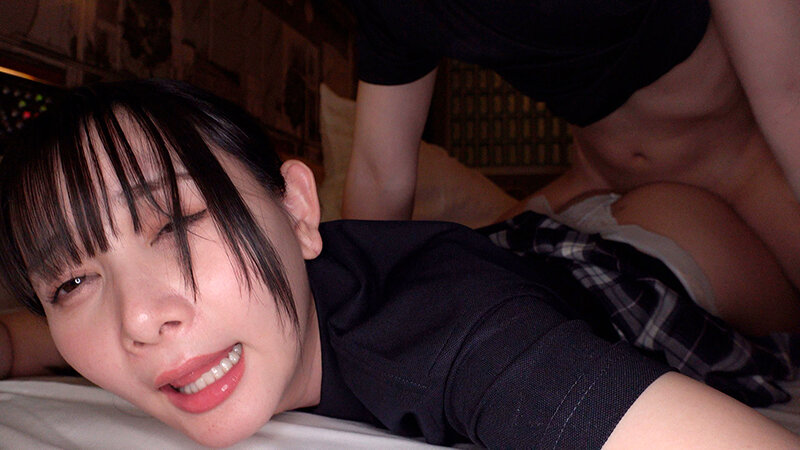 会社では大人しめな理系女子の静河さんにいきなりラブホデートに誘われ…初めからヤル気マンマンだったような小悪魔スマイルで何度も射精と中出しを求めてきた。 11