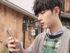 他舌吻我下面我好舒服吖