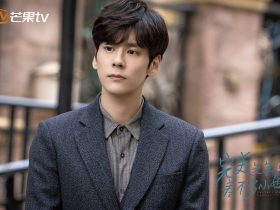 教官在我两腿间疯狂肆虐,教官在我两腿间疯狂肆虐