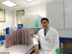 药剂师对邻居少女先奸后杀，警调查后在疑凶家发现7具头骨