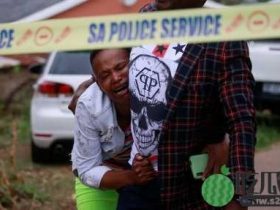 南非警扫荡黑帮杀9成员，中年妇指控坏人入屋强奸女儿