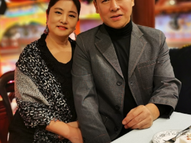 胡亚捷吃瓜黑料胡亚捷与妻子汤静:一边互相嫌弃,一边不离不弃,活成儿子的榜样