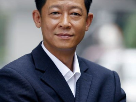 王志文吃瓜黑料王志文:42岁放弃自由走进婚姻,对媳妇好,就是对岳母最大的孝