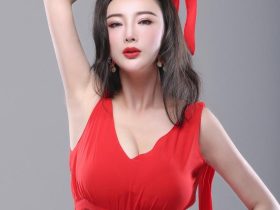 三级片女星近况曝出水芙蓉片超凶,昔三点全露超震撼