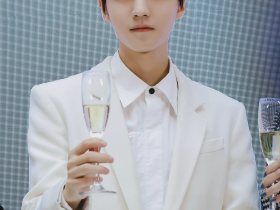 王俊凯吃瓜黑料王俊凯，一个现实版的酒精过敏的帅哥