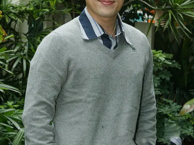 王耀庆吃瓜黑料王耀庆，1974年出生台湾省