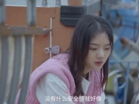 任敏吃瓜黑料22岁女星诉说心酸史，与母亲北漂10年未有房，曾被男星骂丑险落泪