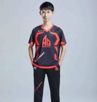 主播档案:梦泪个人资料