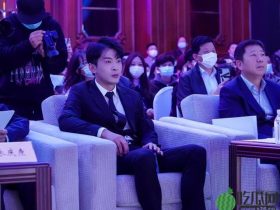 网红辛巴举办发布会，50分钟突破1亿销售额