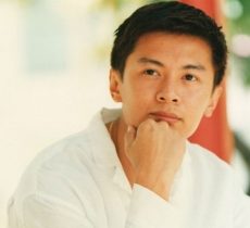 明星档案:何宝生个人资料