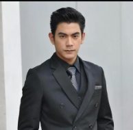 明星档案：措恩·金达科特个人资料