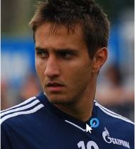 明星档案：加夫拉诺维奇（2022卡塔尔世界杯瑞士队前锋队员）个人资料