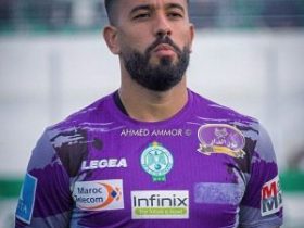 明星档案:兹尼蒂(2022卡塔尔世界杯摩洛哥队门将队员)个人资料