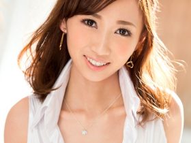 女优档案:菜々葉个人资料