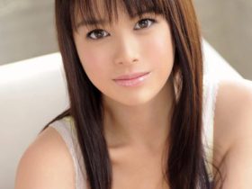 女优档案：菜月アンナ个人资料