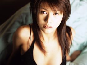 女模档案:小阪由佳(こさか ゆか)
