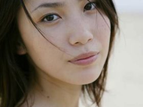 女模档案:村川絵梨(村川绘梨 , Eri Murakawa)个人资料