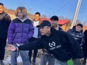 得知粉丝妻儿生病，网红天道为其捐款8万元