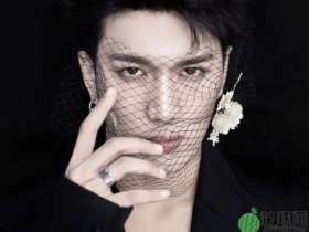 网红韩佩泉为证清白，直播“跳楼”网友：暴脾