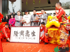 网红天津李四嘲讽辛巴:全网主播怕你,我不怕