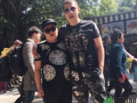 平台赞二驴:实在人、实在货、实在价,送锦旗