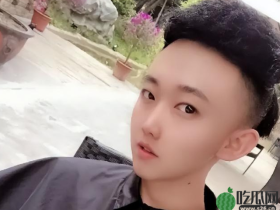 四川可乐自爆:驾豪车被电动车撞,疑对方碰瓷