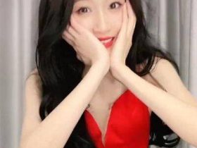 关晓彤把“液体裙”穿出透光感,终于等到放开穿!鹿晗可真要……