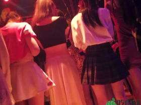 跳砂舞遇疫情被隔离,老大的脸如何见人?