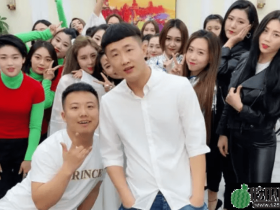 张二嫂徒孙人气旺,与二子爷上演“商业互吹”