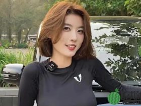 聂小雨广场穿吊带玩滑板秀身材,滑板暴露身高