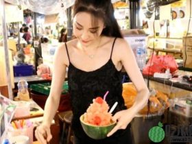 鹅肉西施走红,穿吊带切肉引众人围观