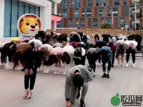 辛巴被众网红嘲笑回怼:藐视你们……